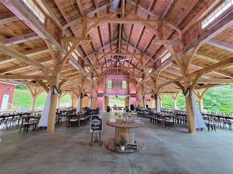 Saratoga Wedding Venue | Juniper Springs Wedding Barn