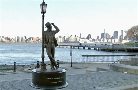 Frank Sinatra Statue Unveiled in Crooner's Hoboken Stomping Grounds | Italian Sons and Daughters ...