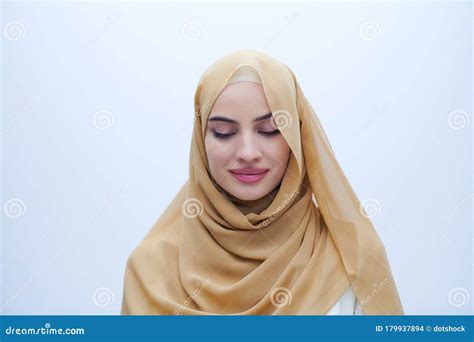 Portrait of Beautiful Muslim Woman Isolated on White Stock Photo - Image of modern, beauty ...