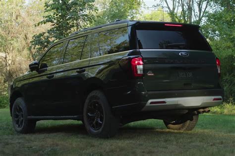 Ford Expedition to gain a Hybrid variant, as per new UAW agreement