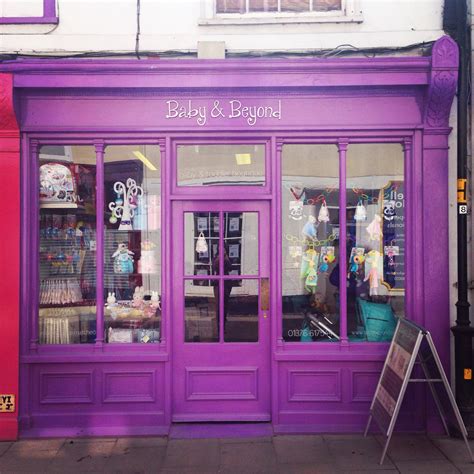 Bright shop front - it teal. Yes please! Boutique Interior, Store Design Boutique, Cafe Shop ...