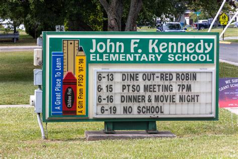 John F. Kennedy Elementary School, Rankings & Reviews - Homes.com