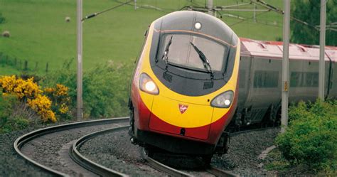 Train From London To Manchester Costs Passenger More Than A Flight To ...