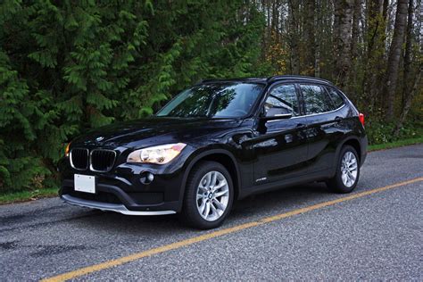 2015 BMW X1 xDrive28i Road Test Review | The Car Magazine