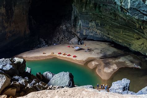 A JOURNEY TO HANG EN CAVE - THE THIRD LARGEST CAVE OF THE WORLD ~ Vietnam Discovery