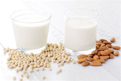 Soy Milk Vs. Almond Milk: Which Is Better?