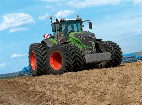 Fendt adds tech innovations to its large tractors - Australasian ...