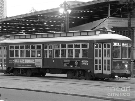 New Orleans Trolley Photograph by David Carr - Fine Art America