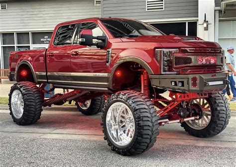 Custom Lifted F250