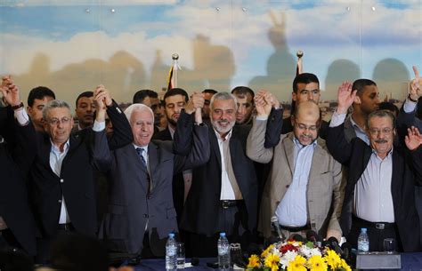 Hamas and Fatah Sign Unity Deal Despite Israeli Threats | TIME