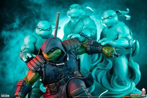 Old Ghosts Support Their Brother in This TMNT: The Last Ronin Statue