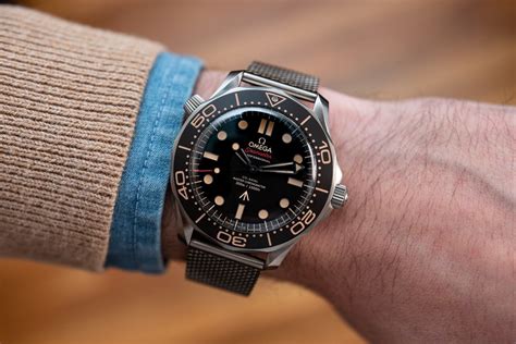 Introducing: The Omega Seamaster Diver 300M 007 Edition (Live Pics & Pricing) - HODINKEE Omega ...