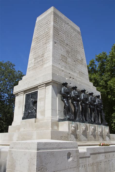 London: Guards Division Memorial – The Twentieth Century Society