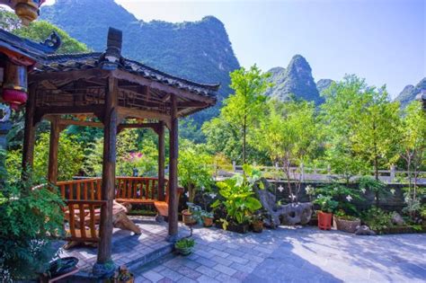 YANGSHUO SCENIC MOUNTAIN RETREAT - Prices & Guest house Reviews ...