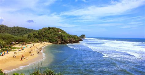 Pantai Sundak | Sunrise, Lokasi & Harga Tiket Masuk 2022