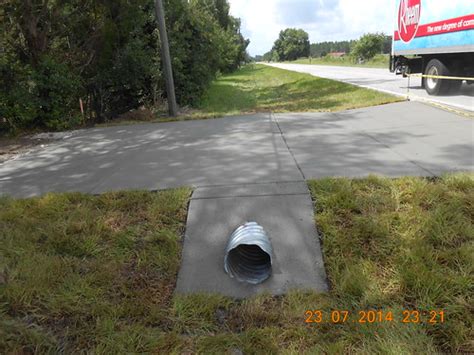 Driveway Apron-Drain Culvert | The Homeowner obtained the bu… | Flickr