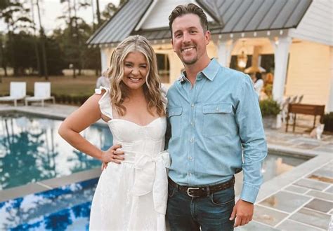 Lauren Alaina Is 'On Cloud Nine' While Planning 'Gigantic' Wedding With Fiancé Cam Arnold ...