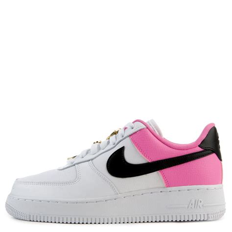 NIKE Women's Air Force 1 '07 SE AA0287 107 - Shiekh