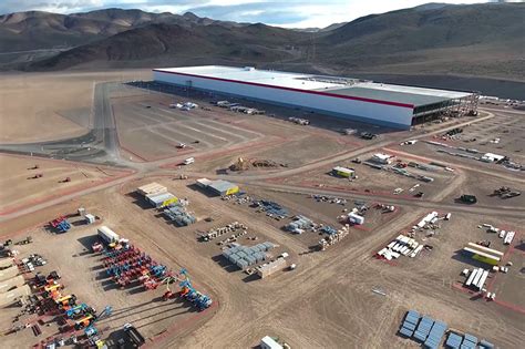 drone documents construction progress at tesla's gigafactory