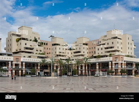 Arim Shopping Mall in Kfar Saba Stock Photo - Alamy