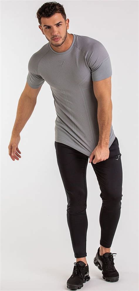 Accentuate your physique. The New Onyx T-Shirt contours to enhance and ...