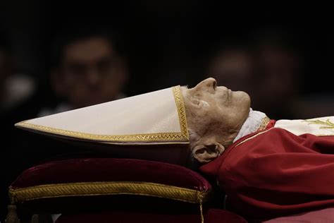 Pope Emeritus Benedict XVI's body lies in state at Vatican