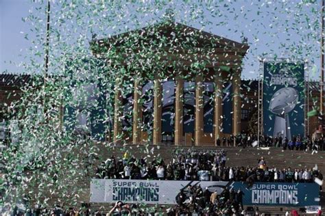 Massive love fest at Eagles Super Bowl parade - WHYY