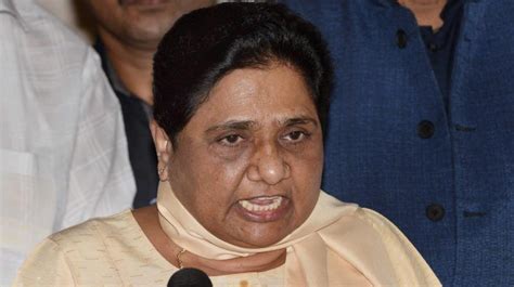 Congress manifesto an illusion, showoff, says Mayawati