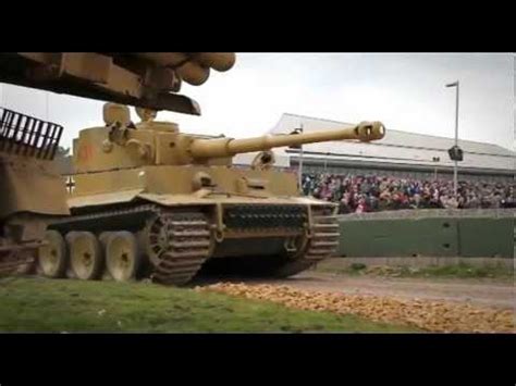 Tiger Tank 131 Restoration - 2010 -12 | #5 | The Tank Museum - YouTube