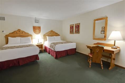 Family Hotel - Frankenmuth, MI | Bavarian Inn Lodge