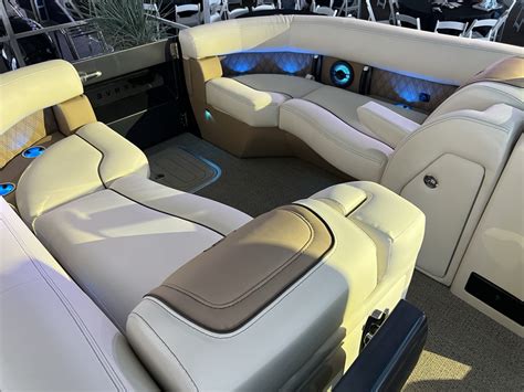 Barletta Boats Introduces Next-Generation Luxury Pontoon for 2023 | Wayzata Marine Minnesota