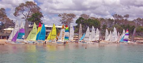 Hervey Bay Sailing Club - promoting off the beach sailing on the Fraser ...