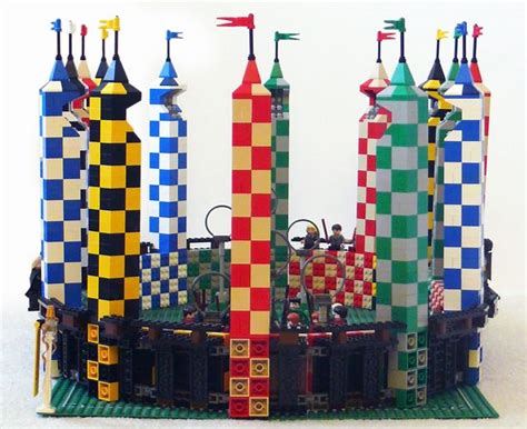 Hogwarts Quidditch Pitch - LEGO Licensed | Hogwarts quidditch, Quidditch pitch, Lego harry potter