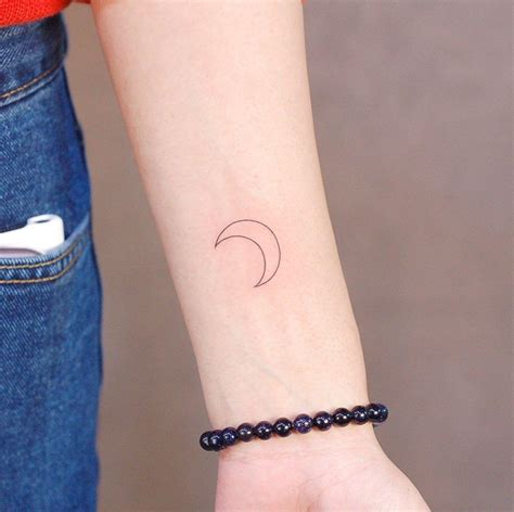 Crescent moon by @wittybutton_tattoo - Tattoogrid.net