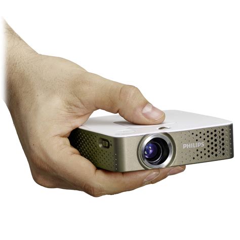 Philips PicoPix PPX3410/F7 100-Lumen Pocket Projector PPX3410