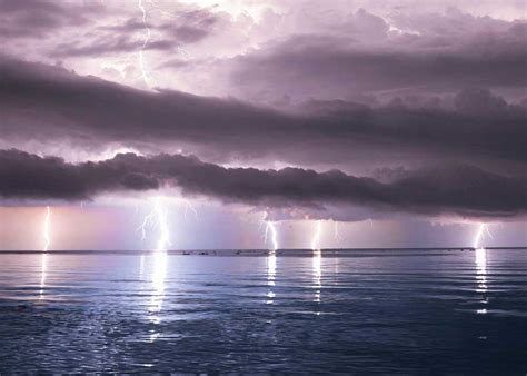 Lake Maracaibo: Lightning Capital of the World (297 Days a Year ...