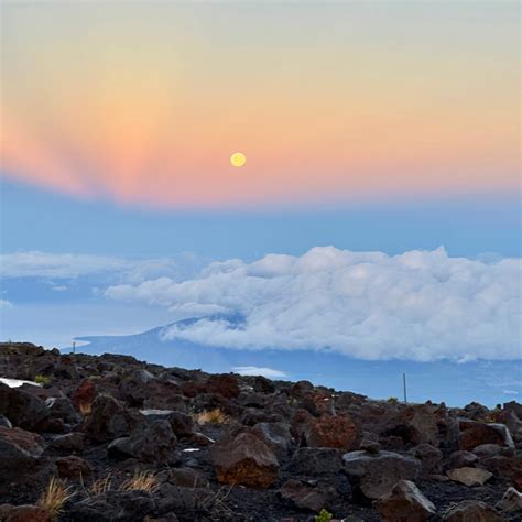 Sunrise at Haleakala: How to Get Reservations, What to Wear, What to ...