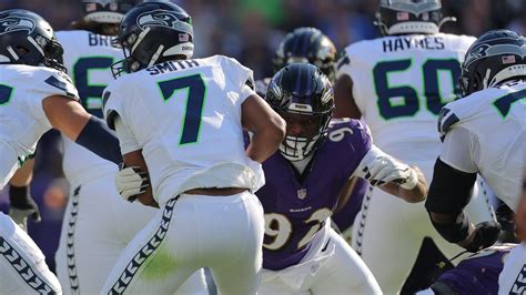 Justin Madubuike Wraps Up Geno Smith for a Sack | Ravens-Seahawks ...