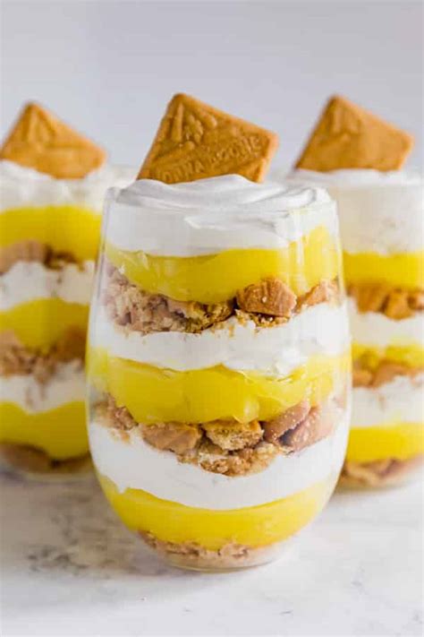 Lemon Parfait Dessert - an easy no-bake dessert recipe