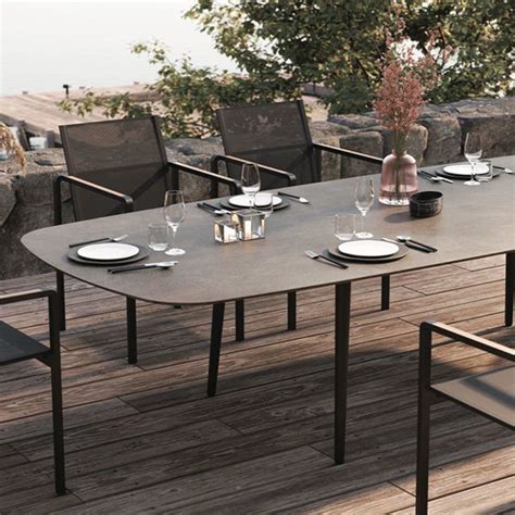 Royal Botania, table, ceramic, chair, alura, dining, outdoor, patio - HomeInfatuation.com