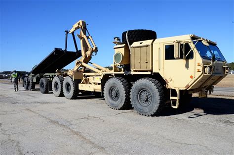 DVIDS - Images - Transporters practice loading, unloading during 88M course [Image 4 of 4]