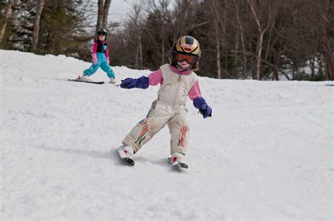 Family Skiing: 3 Resorts For Young Skiers And Snowboarders (PHOTOS ...