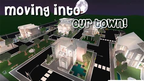 Town Tour |l Roblox Bloxburg - YouTube