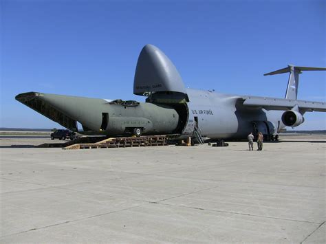 C-5 airlifts C-130 fuselage to Stratton > 109th Airlift Wing > Article ...