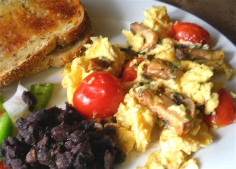 Scrambled Eggs With Mushrooms Recipe - Food.com