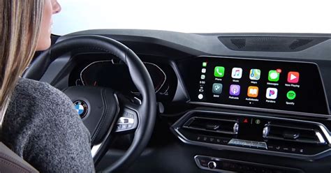 How to Use Apple CarPlay in your BMW | Marlow Heights BMW Dealer