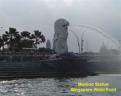 pic: The Famous Merlion Statue - CD-Media: Photos - Chief Delphi