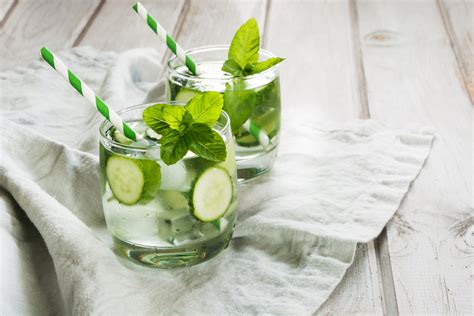 Stay Cool This Summer With These Hydrating Foods