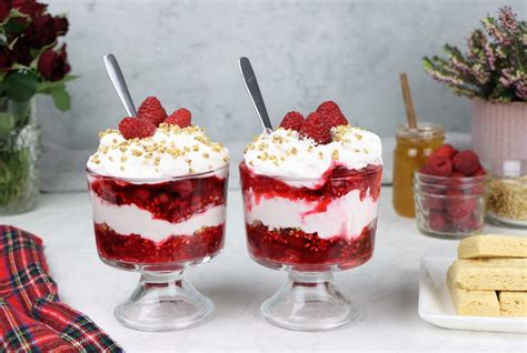 Easy Scottish Cranachan Recipe - Better Living