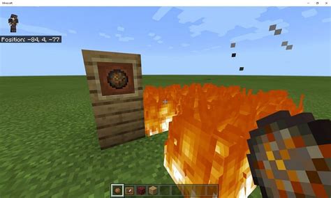 How to use fire charge in Minecraft